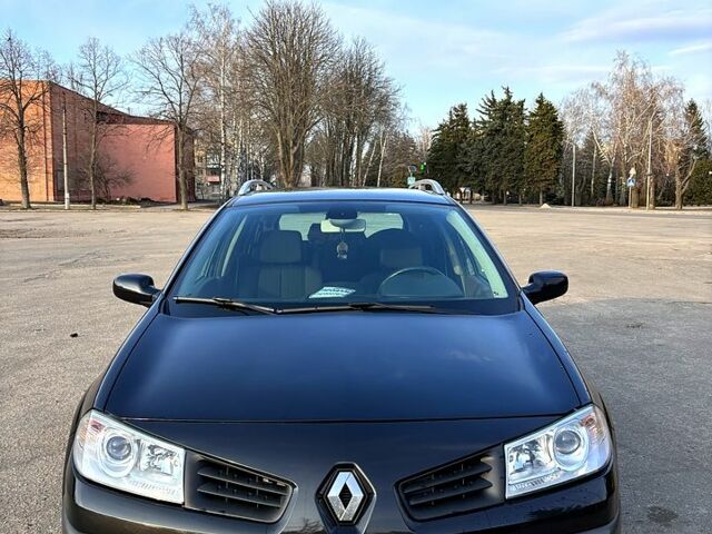 Чорний Рено Меган, об'ємом двигуна 1.6 л та пробігом 244 тис. км за 4900 $, фото 1 на Automoto.ua