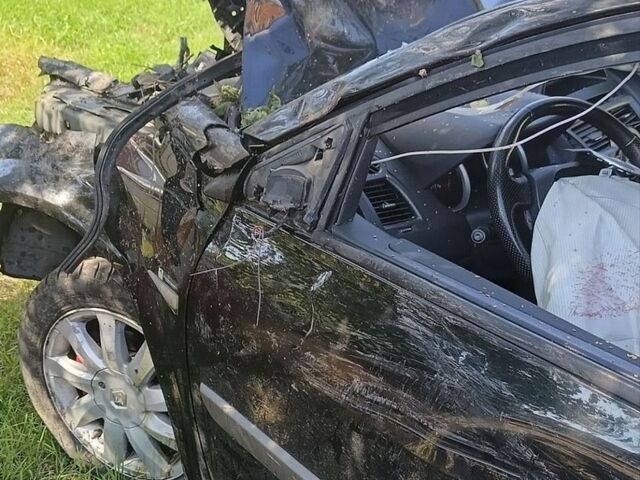 Чорний Рено Меган, об'ємом двигуна 2 л та пробігом 210 тис. км за 1000 $, фото 1 на Automoto.ua