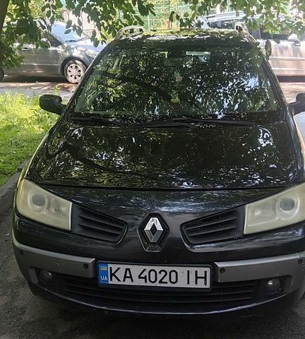 Черный Рено Меган, объемом двигателя 2 л и пробегом 290 тыс. км за 4200 $, фото 1 на Automoto.ua