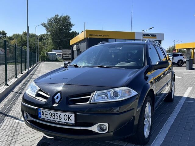 Черный Рено Меган, объемом двигателя 2 л и пробегом 233 тыс. км за 5499 $, фото 1 на Automoto.ua