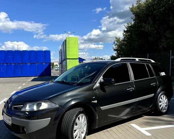 Черный Рено Меган, объемом двигателя 2 л и пробегом 301 тыс. км за 5100 $, фото 1 на Automoto.ua
