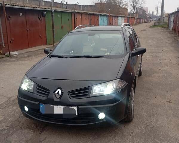 Черный Рено Меган, объемом двигателя 1.5 л и пробегом 307 тыс. км за 4500 $, фото 1 на Automoto.ua