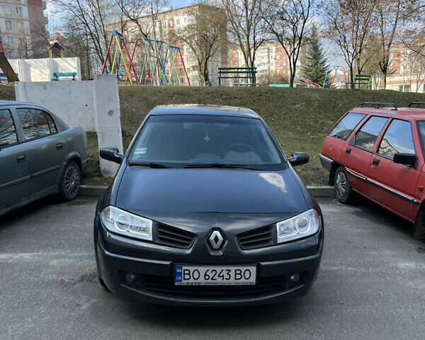 Черный Рено Меган, объемом двигателя 1.5 л и пробегом 271 тыс. км за 4450 $, фото 1 на Automoto.ua