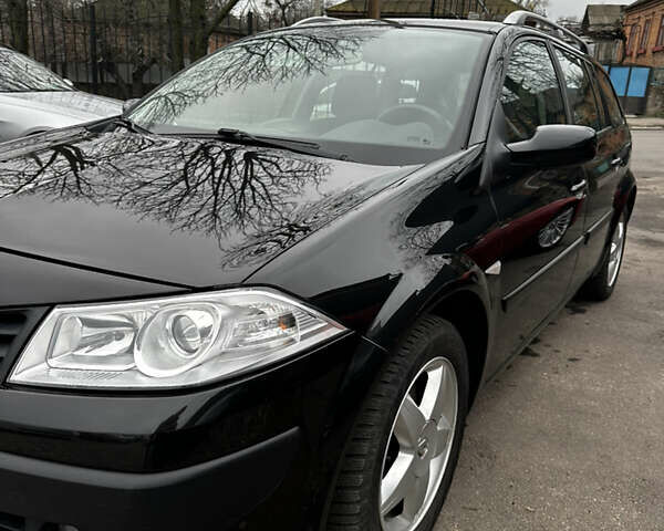 Чорний Рено Меган, об'ємом двигуна 1.6 л та пробігом 219 тис. км за 6000 $, фото 1 на Automoto.ua