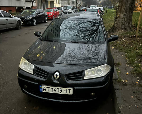 Черный Рено Меган, объемом двигателя 1.6 л и пробегом 250 тыс. км за 4500 $, фото 1 на Automoto.ua