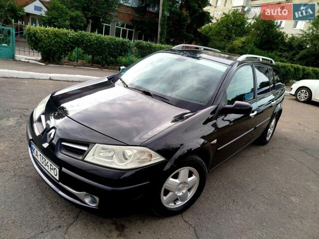Чорний Рено Меган, об'ємом двигуна 2 л та пробігом 204 тис. км за 5300 $, фото 1 на Automoto.ua