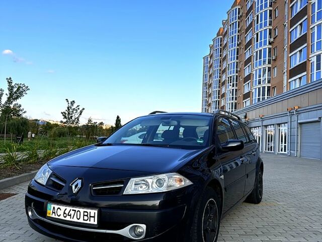 Черный Рено Меган, объемом двигателя 1.9 л и пробегом 230 тыс. км за 4790 $, фото 1 на Automoto.ua