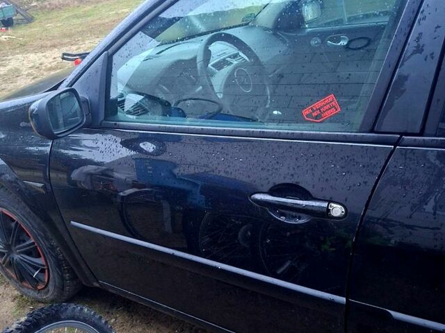 Черный Рено Меган, объемом двигателя 1.9 л и пробегом 260 тыс. км за 4000 $, фото 1 на Automoto.ua