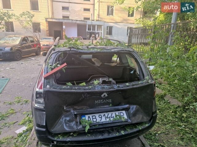 Черный Рено Меган, объемом двигателя 1.46 л и пробегом 320 тыс. км за 1500 $, фото 1 на Automoto.ua