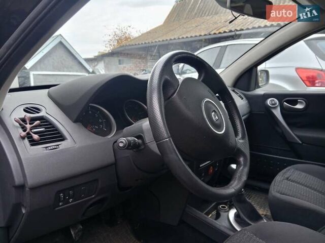Чорний Рено Меган, об'ємом двигуна 1.9 л та пробігом 245 тис. км за 5000 $, фото 1 на Automoto.ua