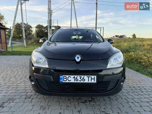 Рено Меган 2009 у Львові на Automoto.ua Чорний Рено Меган, об'ємом двигуна 1.87 л та пробігом 299 тис. км за 7000 $, фото 1 на Automoto.ua