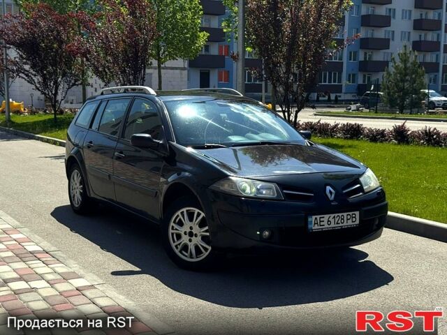 Черный Рено Меган, объемом двигателя 1.6 л и пробегом 250 тыс. км за 5200 $, фото 1 на Automoto.ua