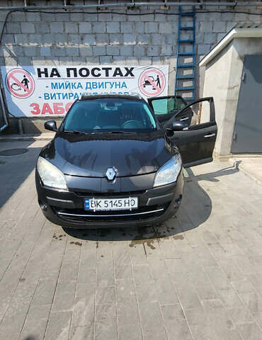 Черный Рено Меган, объемом двигателя 1.87 л и пробегом 200 тыс. км за 6300 $, фото 1 на Automoto.ua