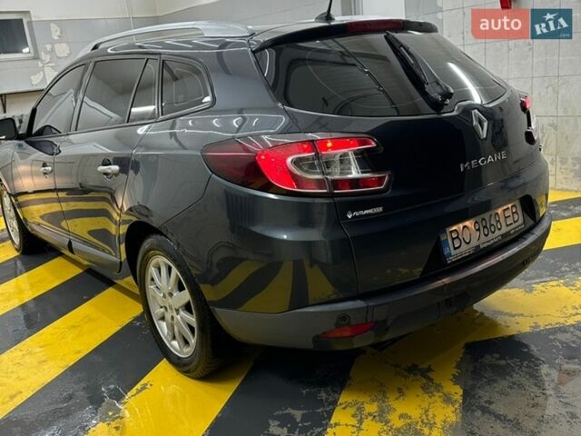 Черный Рено Меган, объемом двигателя 1.46 л и пробегом 290 тыс. км за 5555 $, фото 1 на Automoto.ua