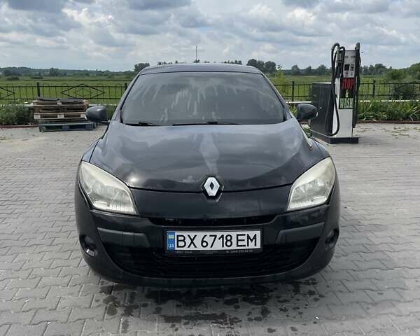 Черный Рено Меган, объемом двигателя 1.46 л и пробегом 307 тыс. км за 5900 $, фото 1 на Automoto.ua