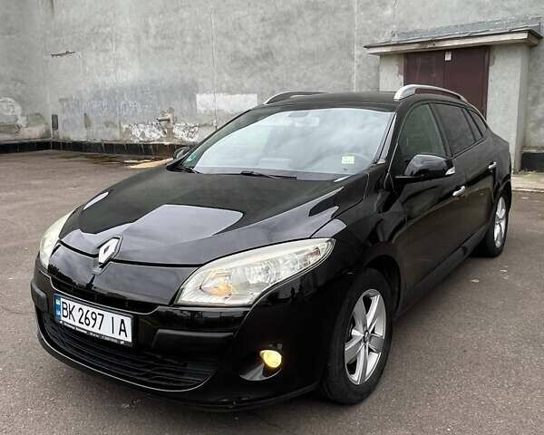 Черный Рено Меган, объемом двигателя 1.6 л и пробегом 253 тыс. км за 6300 $, фото 1 на Automoto.ua