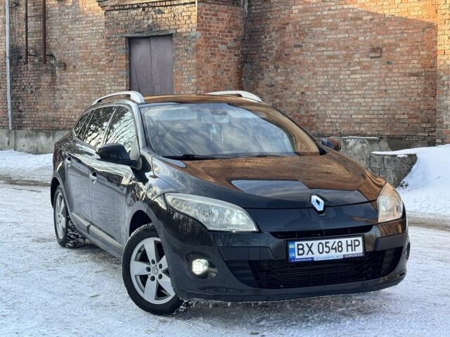 Черный Рено Меган, объемом двигателя 1.5 л и пробегом 282 тыс. км за 5900 $, фото 1 на Automoto.ua