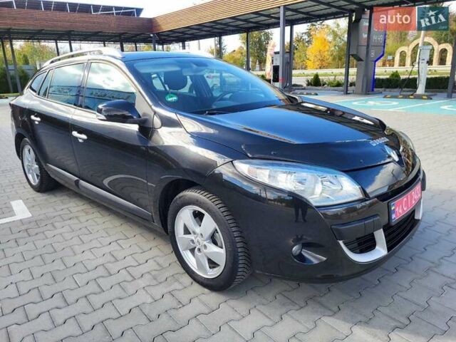 Рено Меган 2009 в Виннице на Automoto.ua Черный Рено Меган, объемом двигателя 1.6 л и пробегом 199 тыс. км за 6150 $, фото 1 на Automoto.ua