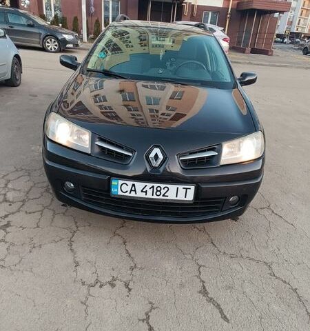 Чорний Рено Меган, об'ємом двигуна 1.6 л та пробігом 251 тис. км за 5500 $, фото 1 на Automoto.ua