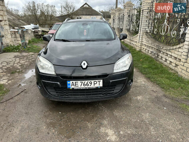 Черный Рено Меган, объемом двигателя 1.87 л и пробегом 220 тыс. км за 5500 $, фото 1 на Automoto.ua