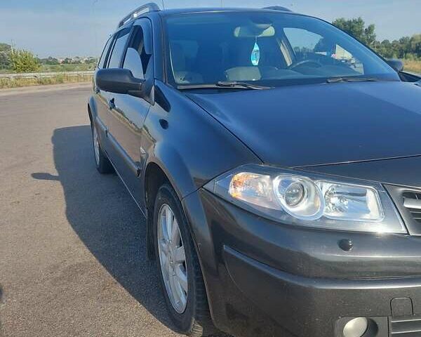 Черный Рено Меган, объемом двигателя 1.5 л и пробегом 258 тыс. км за 5800 $, фото 1 на Automoto.ua