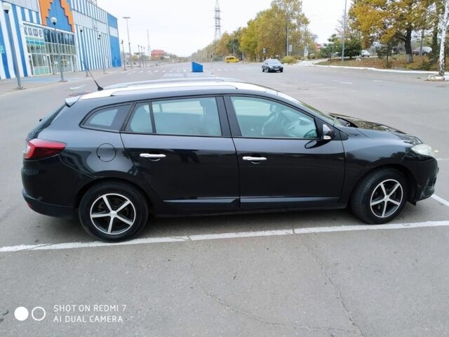 Чорний Рено Меган, об'ємом двигуна 1.5 л та пробігом 280 тис. км за 7500 $, фото 1 на Automoto.ua