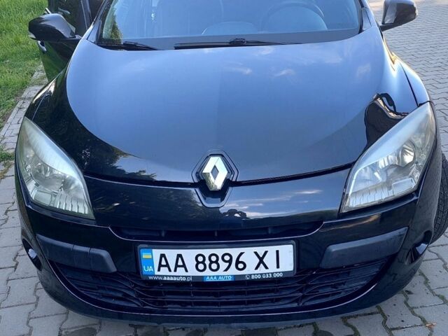 Черный Рено Меган, объемом двигателя 1.46 л и пробегом 207 тыс. км за 6100 $, фото 1 на Automoto.ua