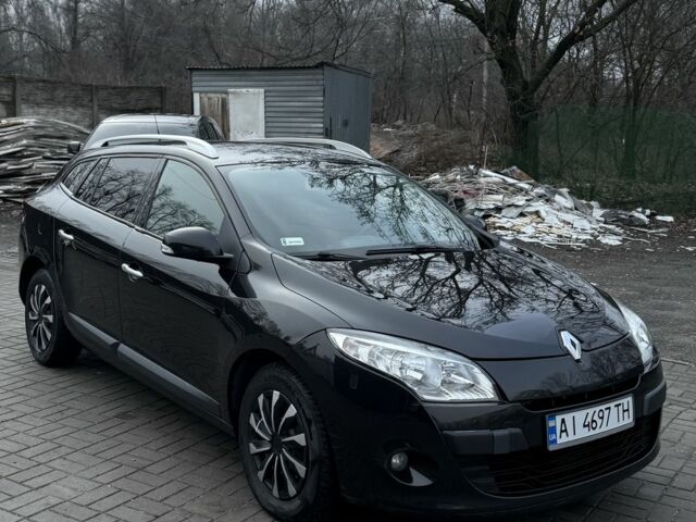 Черный Рено Меган, объемом двигателя 1.5 л и пробегом 290 тыс. км за 4000 $, фото 1 на Automoto.ua