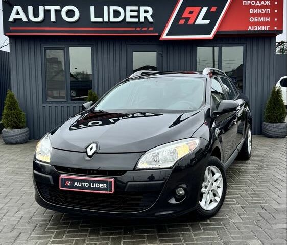 Чорний Рено Меган, об'ємом двигуна 1.6 л та пробігом 185 тис. км за 7600 $, фото 1 на Automoto.ua