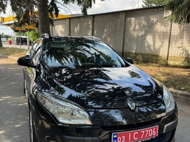 Чорний Рено Меган, об'ємом двигуна 1.6 л та пробігом 168 тис. км за 7400 $, фото 1 на Automoto.ua