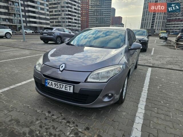 Черный Рено Меган, объемом двигателя 1.46 л и пробегом 336 тыс. км за 5500 $, фото 1 на Automoto.ua