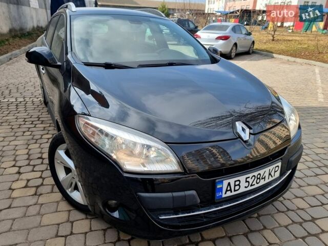 Черный Рено Меган, объемом двигателя 1.5 л и пробегом 253 тыс. км за 7400 $, фото 1 на Automoto.ua