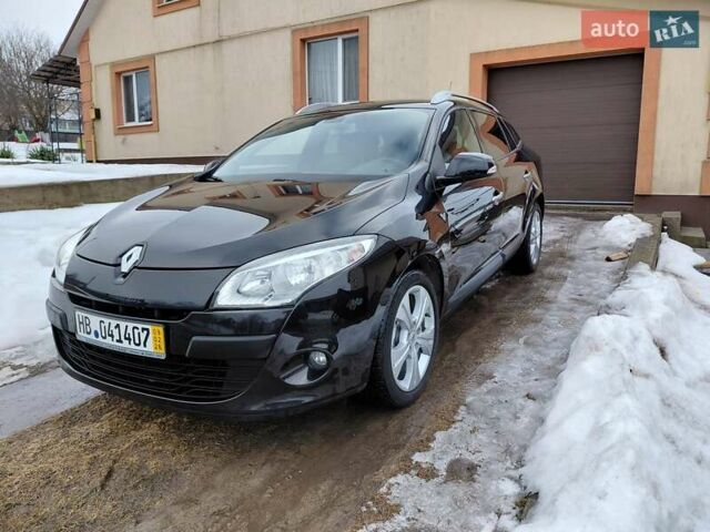 Черный Рено Меган, объемом двигателя 1.6 л и пробегом 160 тыс. км за 7100 $, фото 1 на Automoto.ua