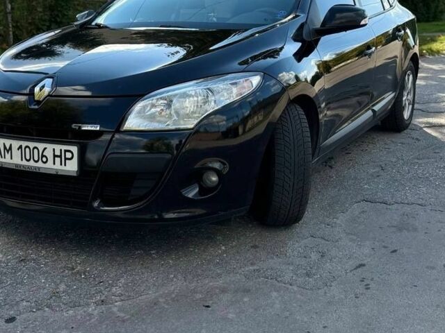 Чорний Рено Меган, об'ємом двигуна 1.5 л та пробігом 250 тис. км за 6221 $, фото 1 на Automoto.ua