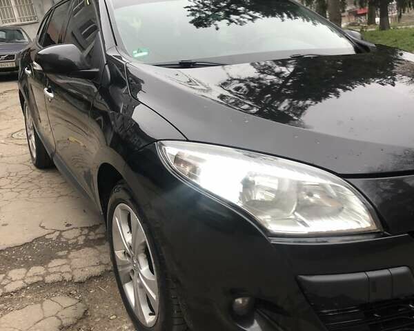 Черный Рено Меган, объемом двигателя 1.46 л и пробегом 286 тыс. км за 6500 $, фото 1 на Automoto.ua