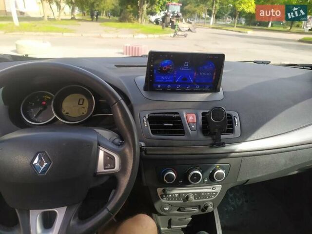 Черный Рено Меган, объемом двигателя 1.46 л и пробегом 225 тыс. км за 6300 $, фото 1 на Automoto.ua