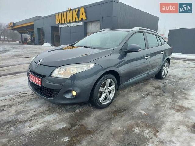 Черный Рено Меган, объемом двигателя 1.6 л и пробегом 241 тыс. км за 7500 $, фото 1 на Automoto.ua