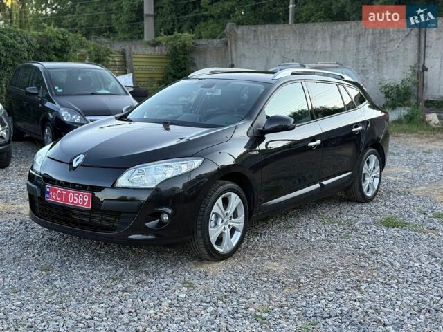 Чорний Рено Меган, об'ємом двигуна 1.6 л та пробігом 214 тис. км за 7450 $, фото 1 на Automoto.ua