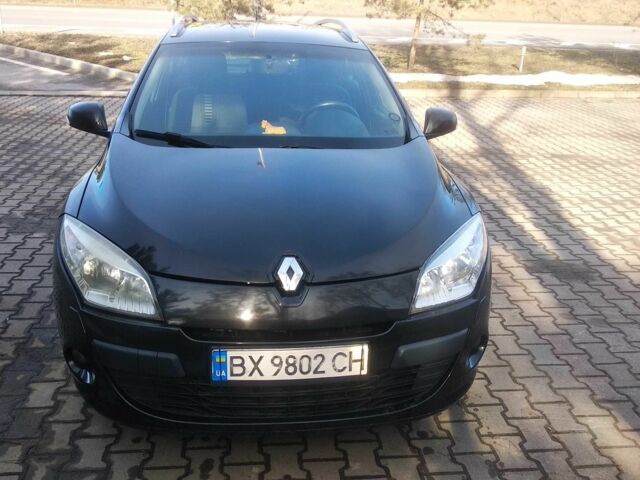 Черный Рено Меган, объемом двигателя 1.5 л и пробегом 360 тыс. км за 6511 $, фото 1 на Automoto.ua