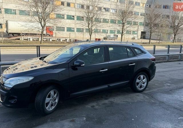 Чорний Рено Меган, об'ємом двигуна 1.5 л та пробігом 194 тис. км за 6800 $, фото 1 на Automoto.ua