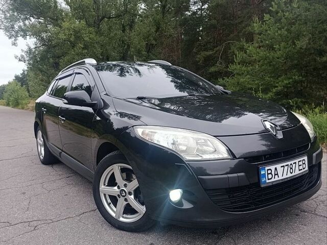 Черный Рено Меган, объемом двигателя 1.46 л и пробегом 300 тыс. км за 7400 $, фото 1 на Automoto.ua