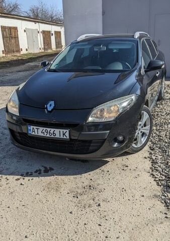 Черный Рено Меган, объемом двигателя 1.46 л и пробегом 234 тыс. км за 6750 $, фото 1 на Automoto.ua