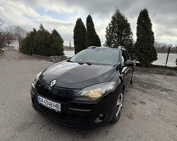 Черный Рено Меган, объемом двигателя 1.5 л и пробегом 288 тыс. км за 6999 $, фото 1 на Automoto.ua