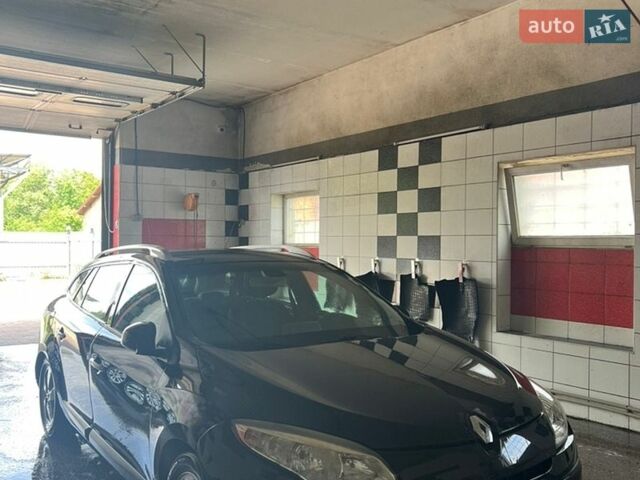 Черный Рено Меган, объемом двигателя 1.46 л и пробегом 304 тыс. км за 6500 $, фото 1 на Automoto.ua