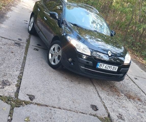 Чорний Рено Меган, об'ємом двигуна 1.9 л та пробігом 220 тис. км за 7700 $, фото 1 на Automoto.ua