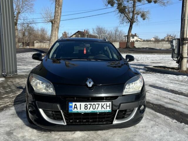Черный Рено Меган, объемом двигателя 1.6 л и пробегом 192 тыс. км за 8500 $, фото 1 на Automoto.ua