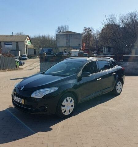 Черный Рено Меган, объемом двигателя 2 л и пробегом 148 тыс. км за 7900 $, фото 1 на Automoto.ua
