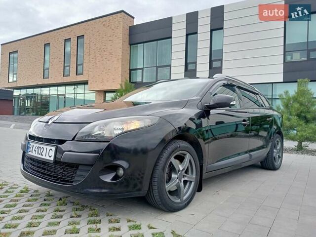 Черный Рено Меган, объемом двигателя 1.46 л и пробегом 198 тыс. км за 6600 $, фото 1 на Automoto.ua