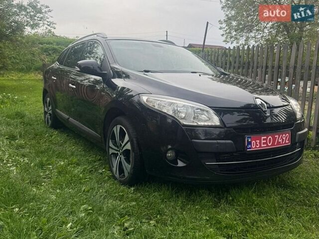 Черный Рено Меган, объемом двигателя 1.5 л и пробегом 210 тыс. км за 8300 $, фото 1 на Automoto.ua