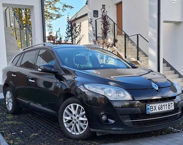 Черный Рено Меган, объемом двигателя 1.46 л и пробегом 281 тыс. км за 7399 $, фото 1 на Automoto.ua